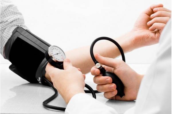 کنترل فشار خون با استحمام